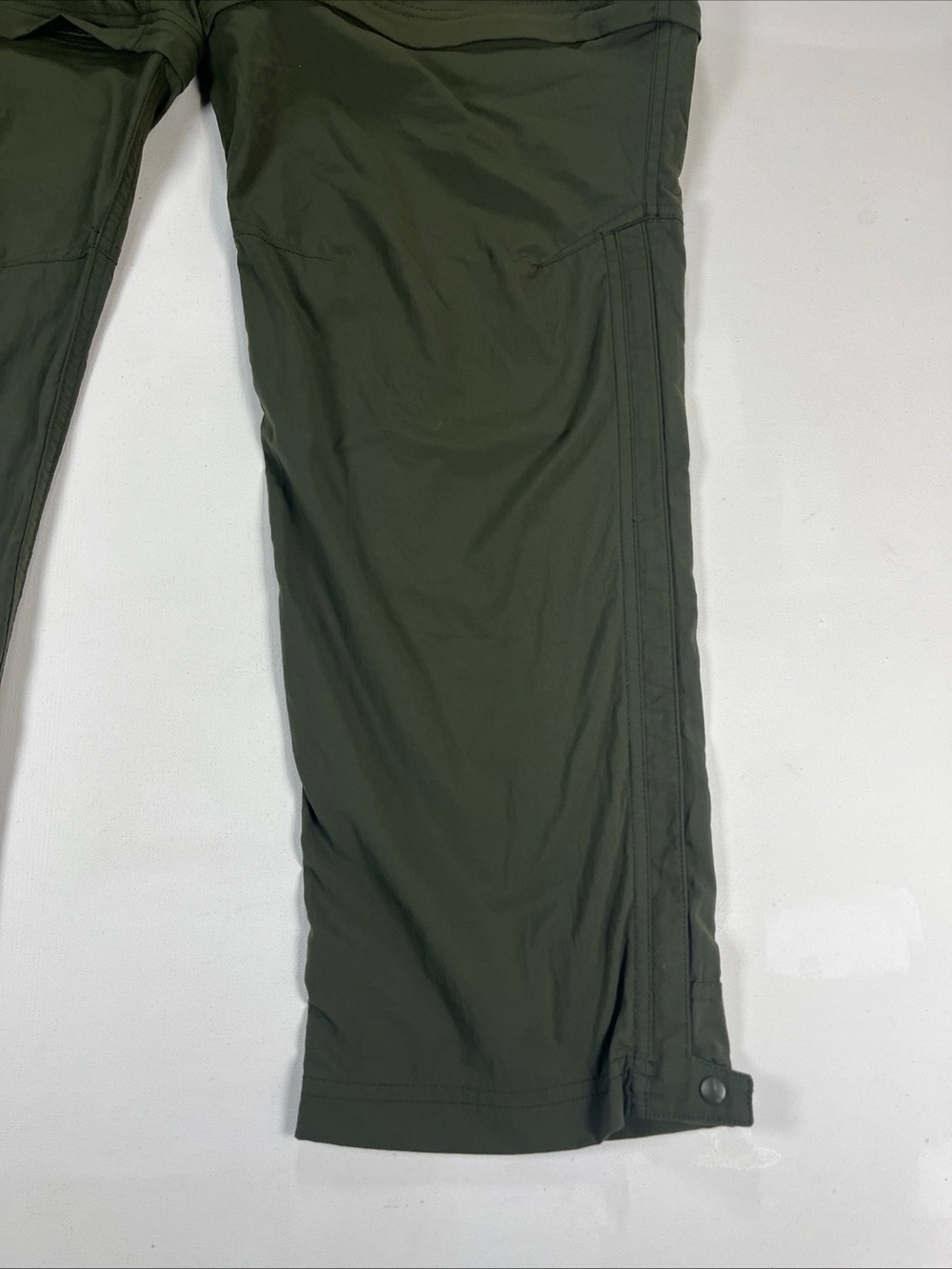 REI Co-op Sahara Convertible Hiking Pants Womens 16 Petite Green Relaxed Zip Off - Picture 2 of 16